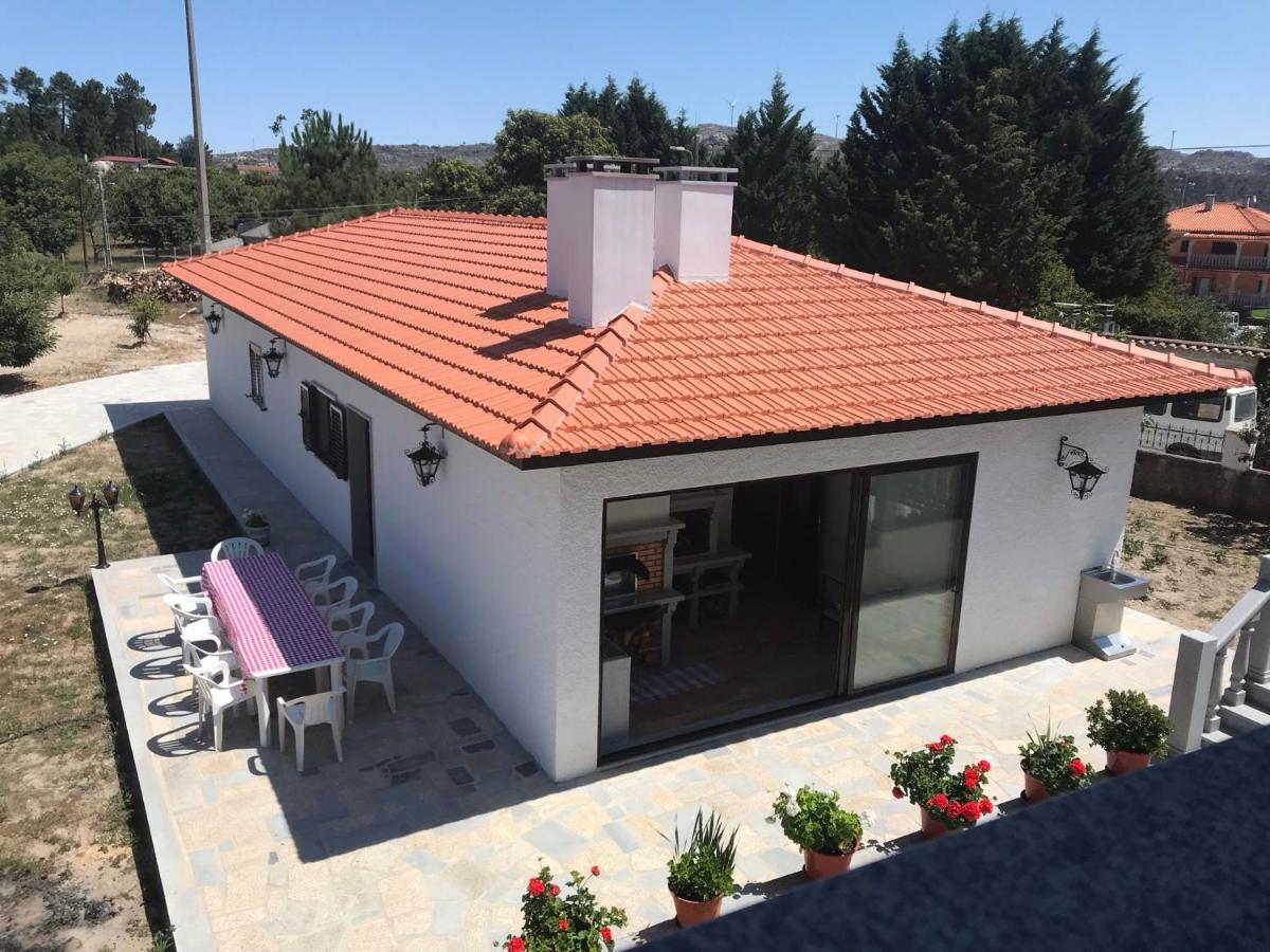 Pinheirinhos - Quinta De Sao Caetano Villa Carapito Eksteriør bilde